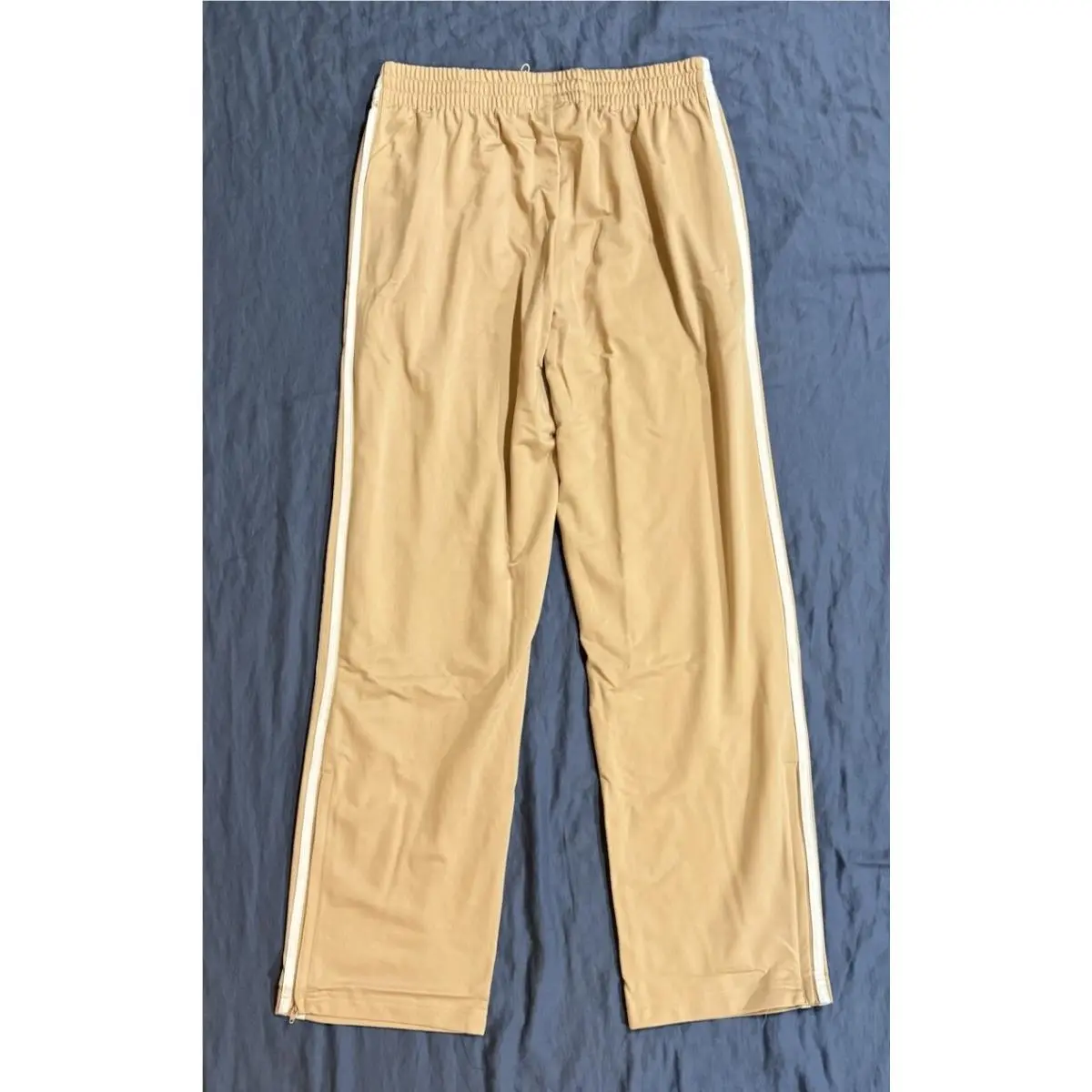 Adidas clothing - Beige 5