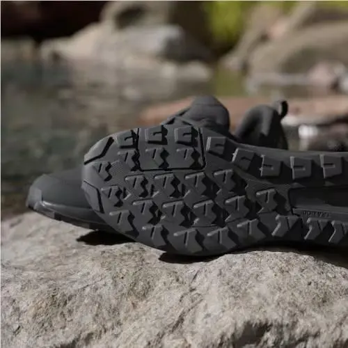 Adidas shoes - Core Black / Core Black / Grey Four 9
