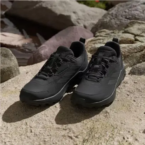 Adidas shoes - Core Black / Core Black / Grey Four 3