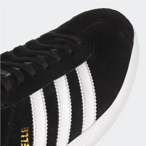 Adidas shoes - Core Black / White / Gold Metallic 8