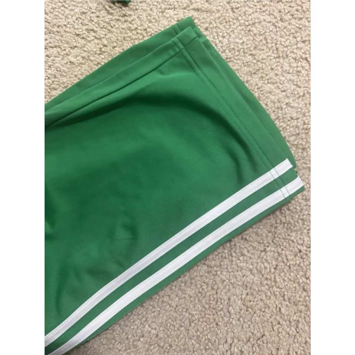Adidas clothing - Green 3