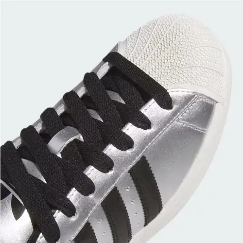 Adidas shoes - Silver Metallic / Core Black / Silver Metallic 7