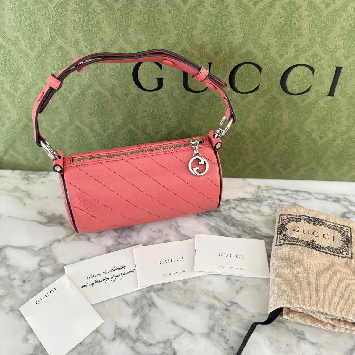 760170 Blondie Sakai Green Be Pink Leather Bag by Gucci