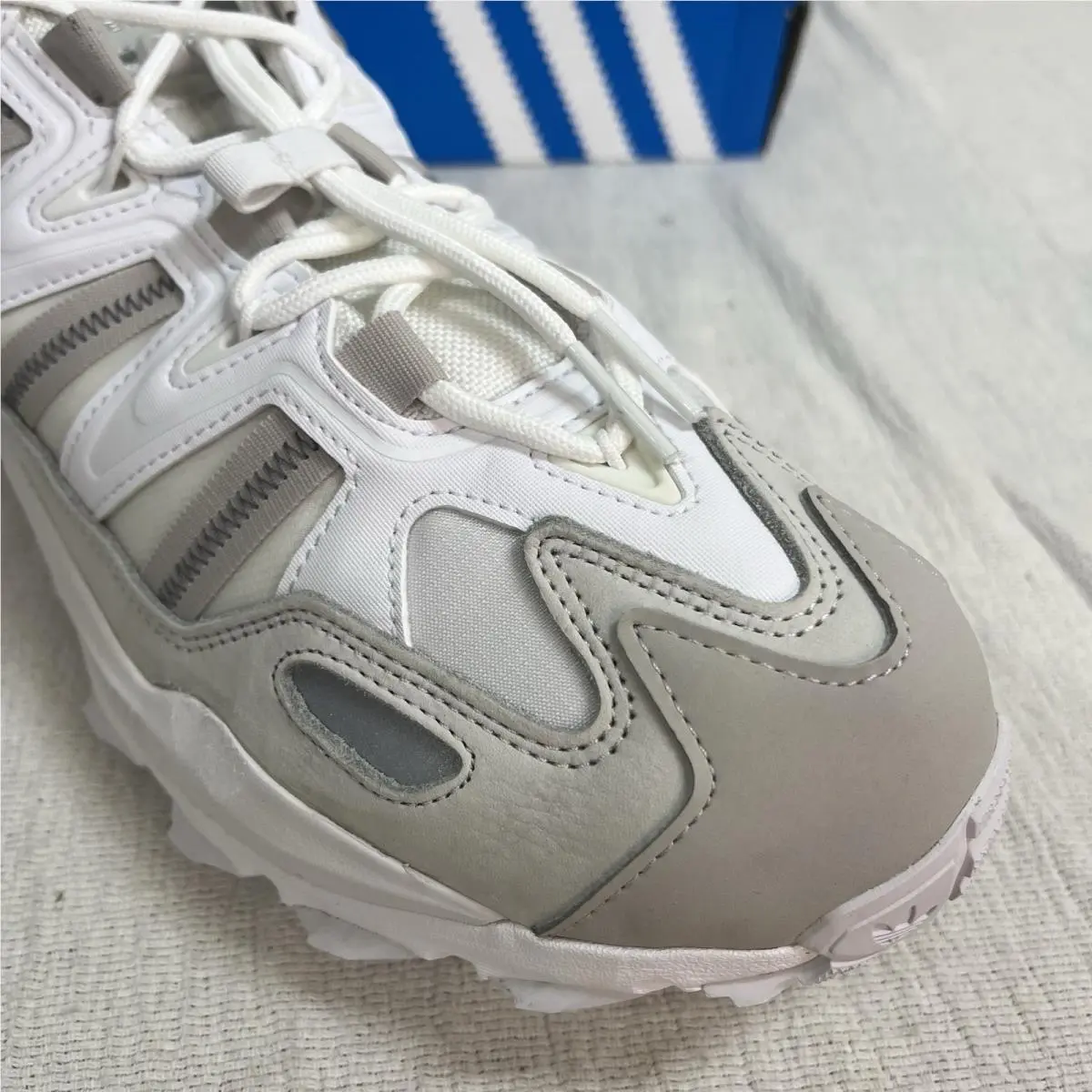 Adidas shoes - Adidas Hyperturf Adventure - Hyperturf Adventure - gy9410 - Cloud White 3