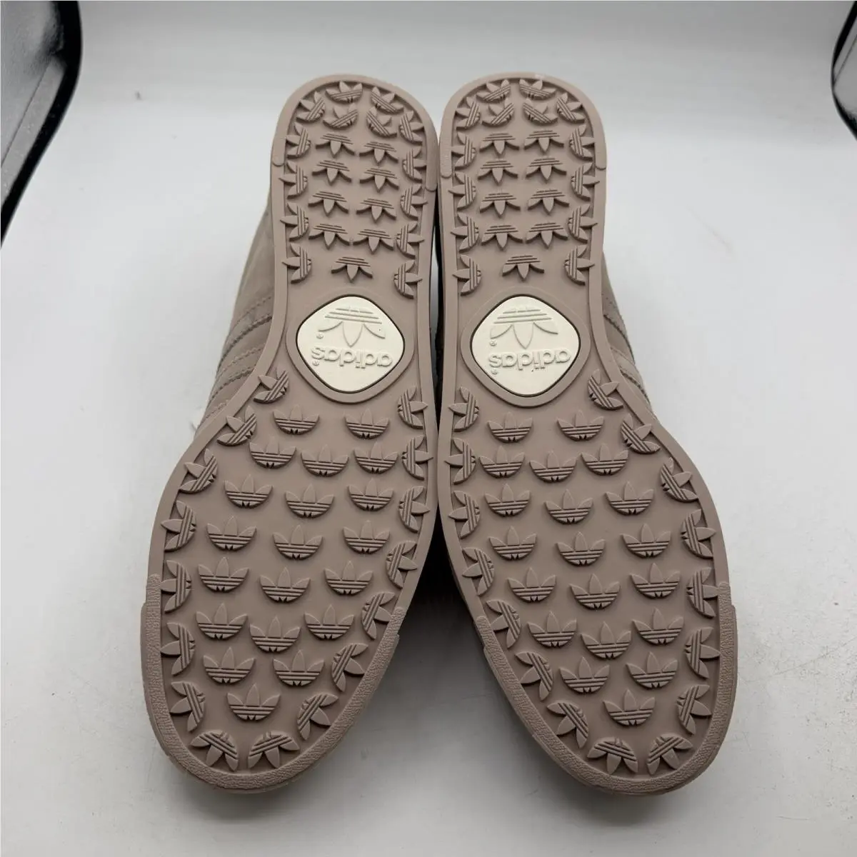 Adidas shoes - adidas Vintage - Vintage - B27735 - Brown 8