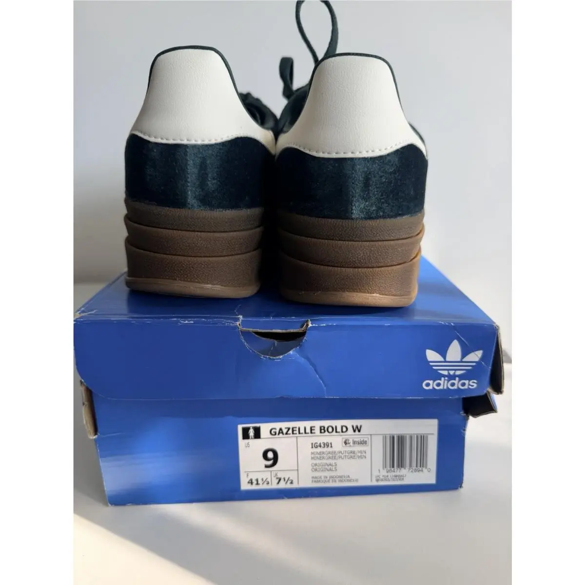Adidas shoes - adidas Gazelle - Gazelle - IG4391 - Green, Manufacturer: Mineral Green/Putty Grey/Mineral Green 1