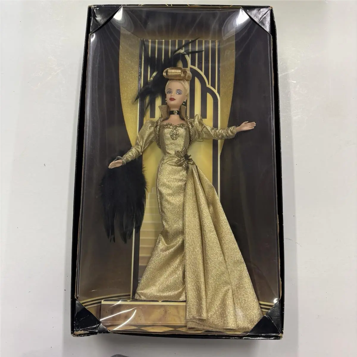 1998 Mattel Golden Hollywood Barbie 22832