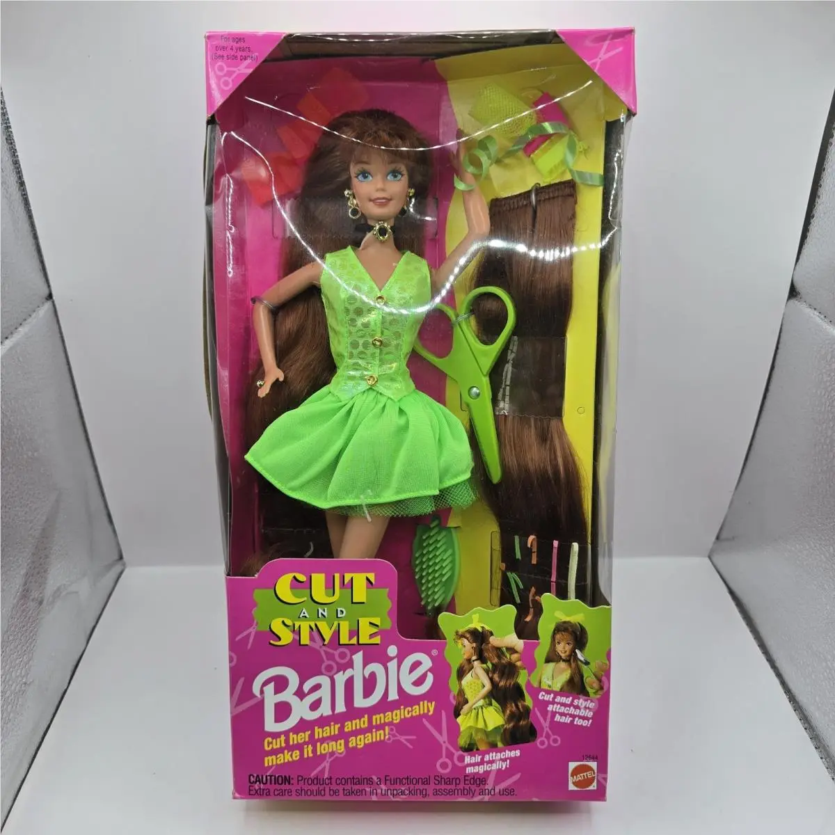 1994 Barbie Mattel Cut and Style Barbie 12643 Neon Yellow Dress Brunette Nrfb