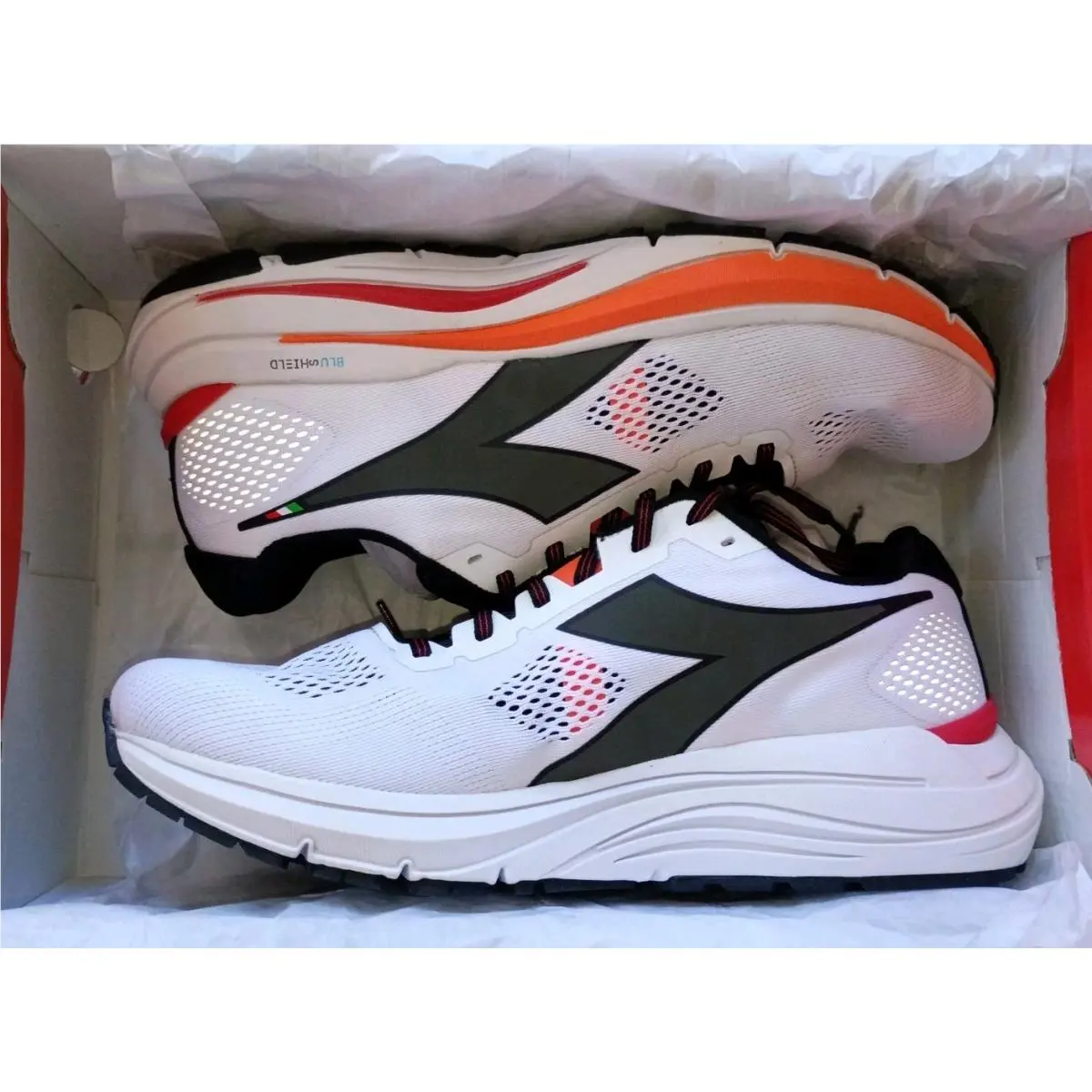 Diadora shoes - DIADORA Mythos - Mythos - 178060-C9804 - WHITE / ORANGE / BLACK / RED 29