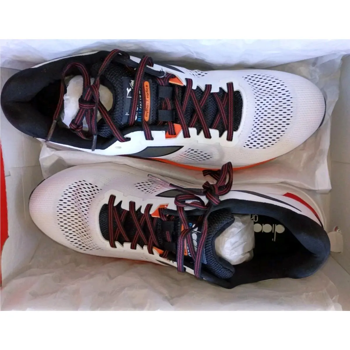 Diadora shoes - DIADORA Mythos - Mythos - 178060-C9804 - WHITE / ORANGE / BLACK / RED 30