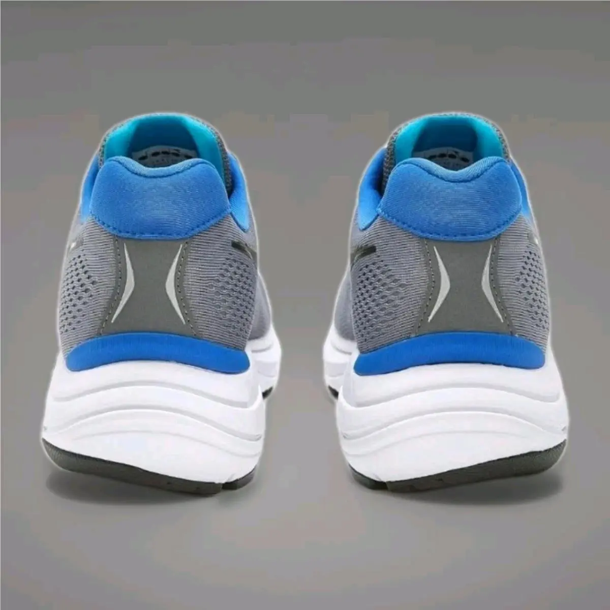 Diadora shoes - Diadora Mythos Blushield 7 Vortice Running - 101 178060 01 C9215 - Gray 28
