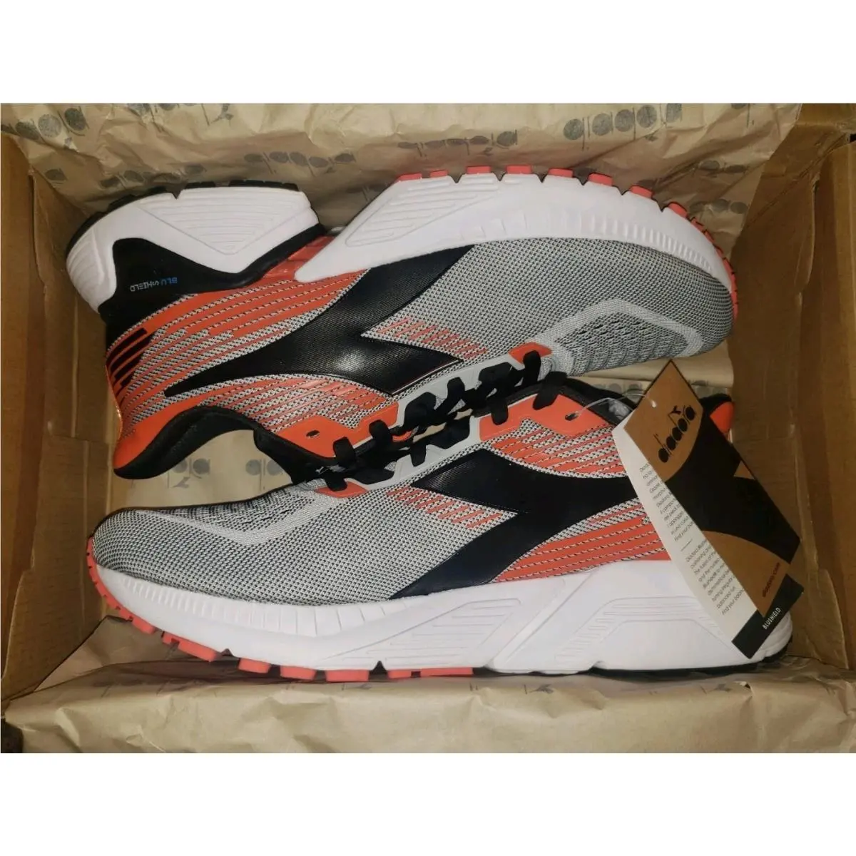 Diadora shoes - Diadora Mythos Blushield Vigore - Mythos Blushield Vigore - 101178046 01 D0009 - Orange (UPC: 193867806226) 9