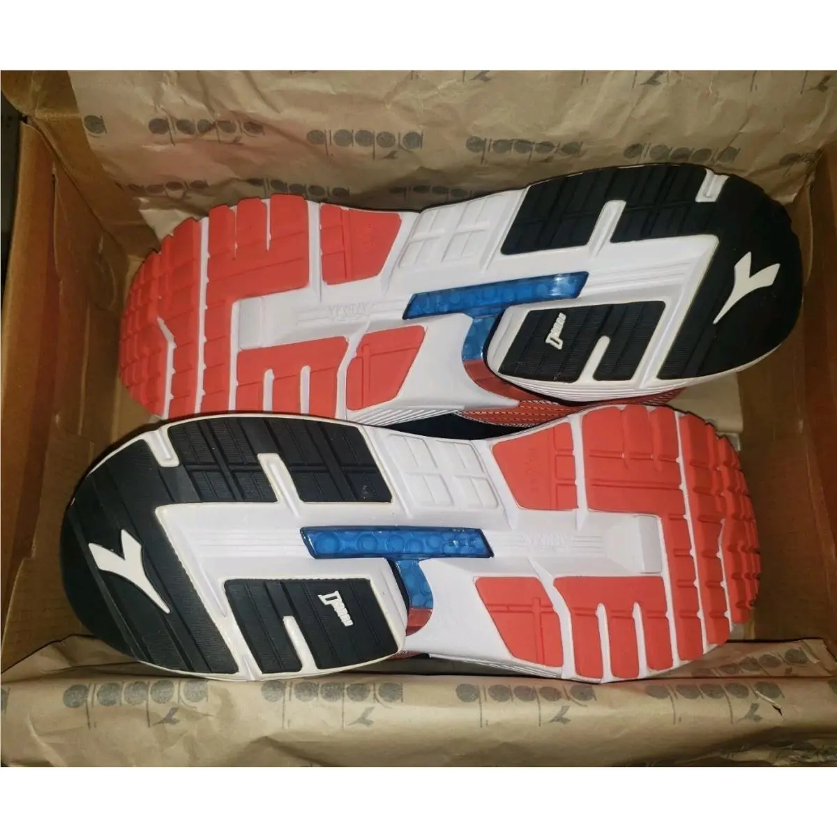 Diadora shoes - Diadora Mythos Blushield Vigore - Mythos Blushield Vigore - 101178046 01 D0009 - Orange (UPC: 193867806226) 11