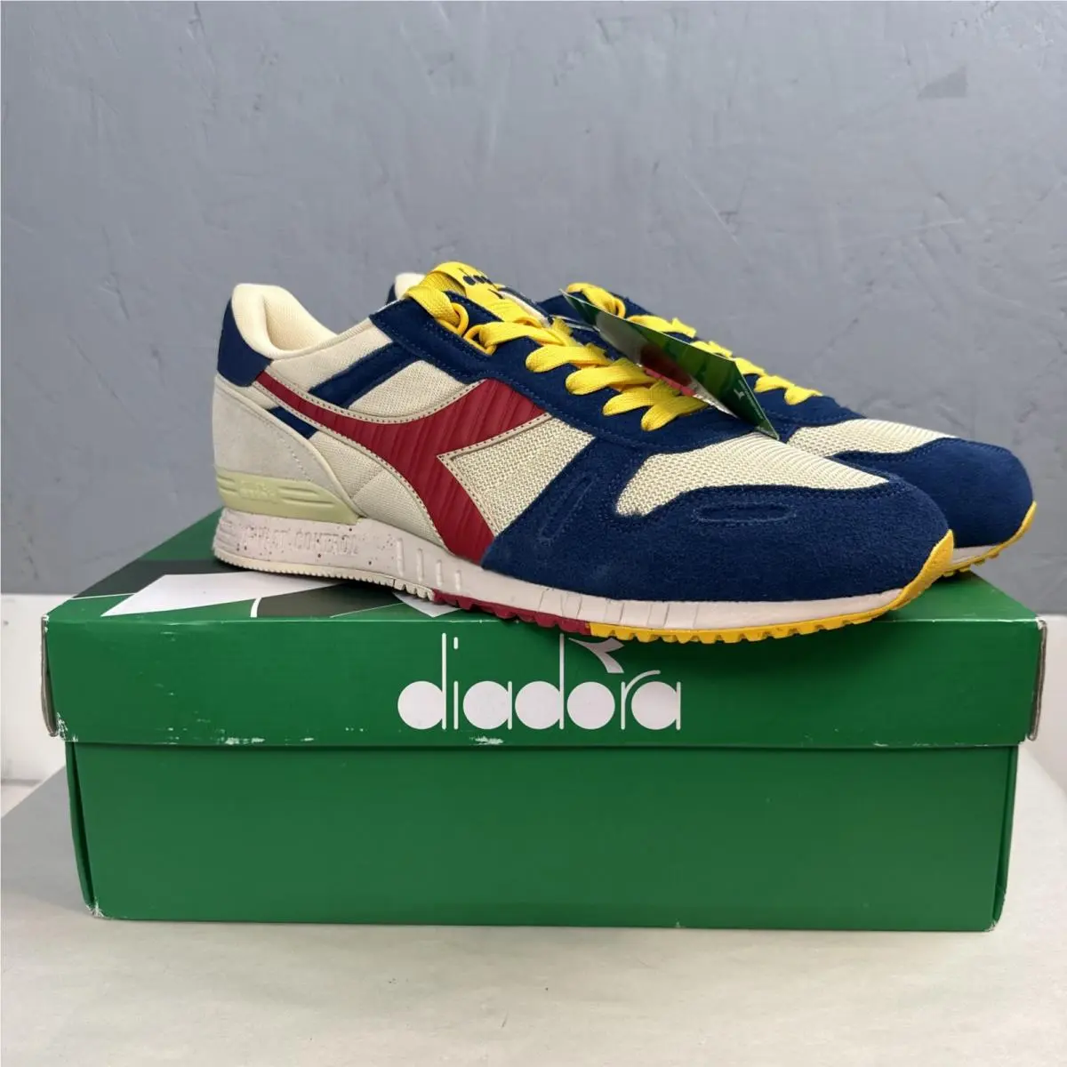 Diadora Titan Speckled Shoes Navajo Beige Men’s Size 11 Suede
