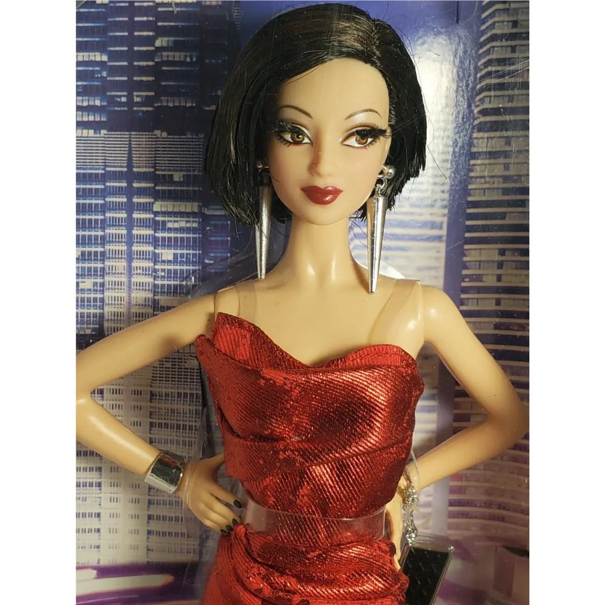 N157 Nrfb Barbie The Look City Shine Red Top Raven Lea Model Muse Doll CJF51