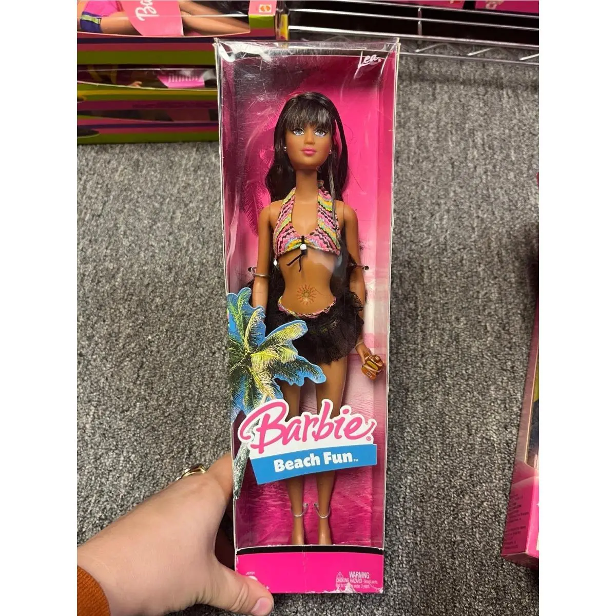 2005 Barbie Beach Fun Lea