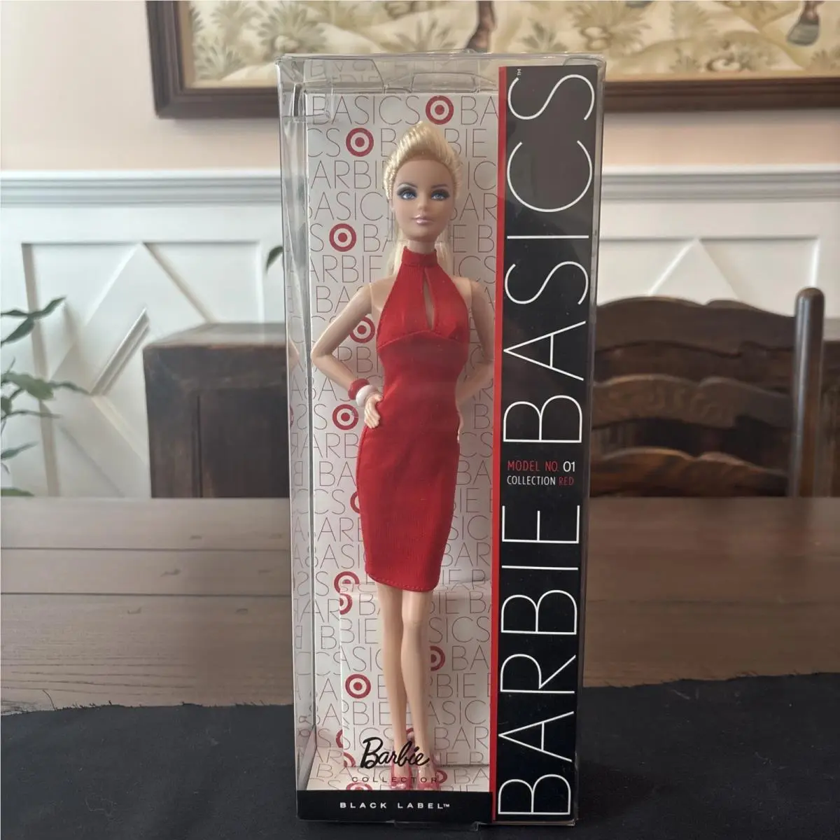 Barbie Basics Doll Model NO 01 Collection Red 2010 Mattel V0334