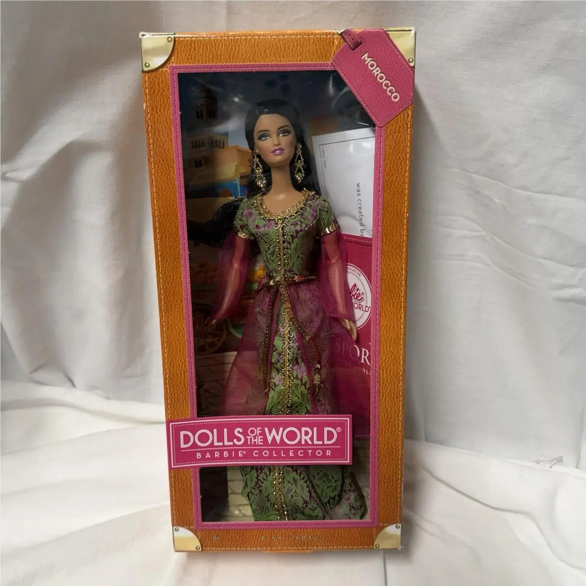 Barbie Morocco Passport Dolls of The World X8425 2012 Pink Label Nrfb