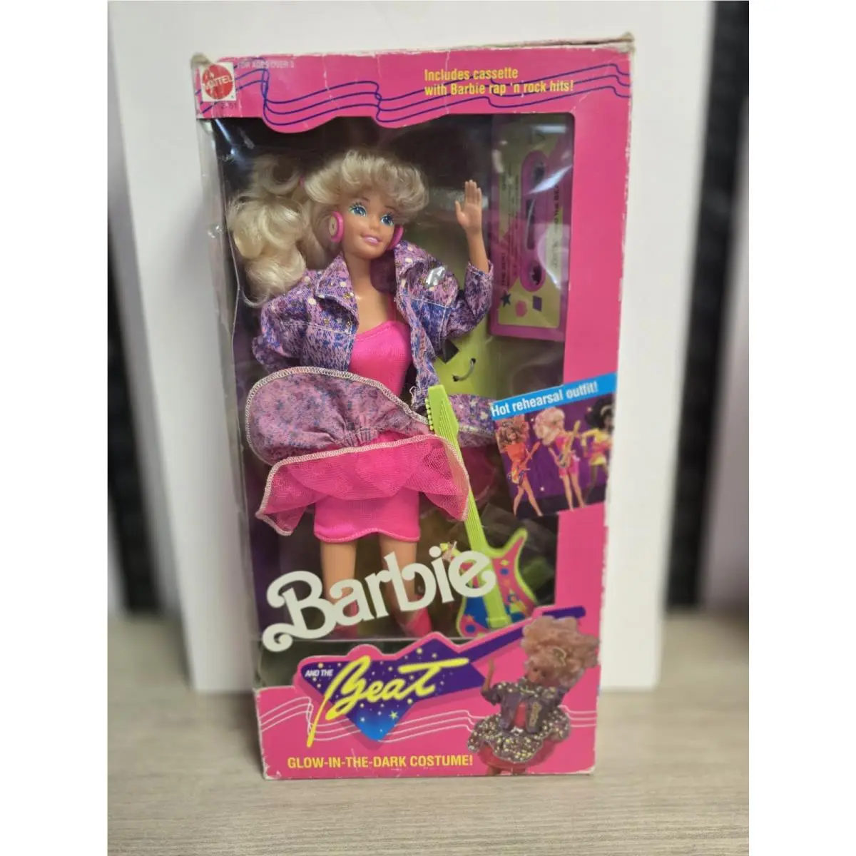 Vintage 1989 Barbie The Beat Barbie Doll 2751 Box Shows Wear