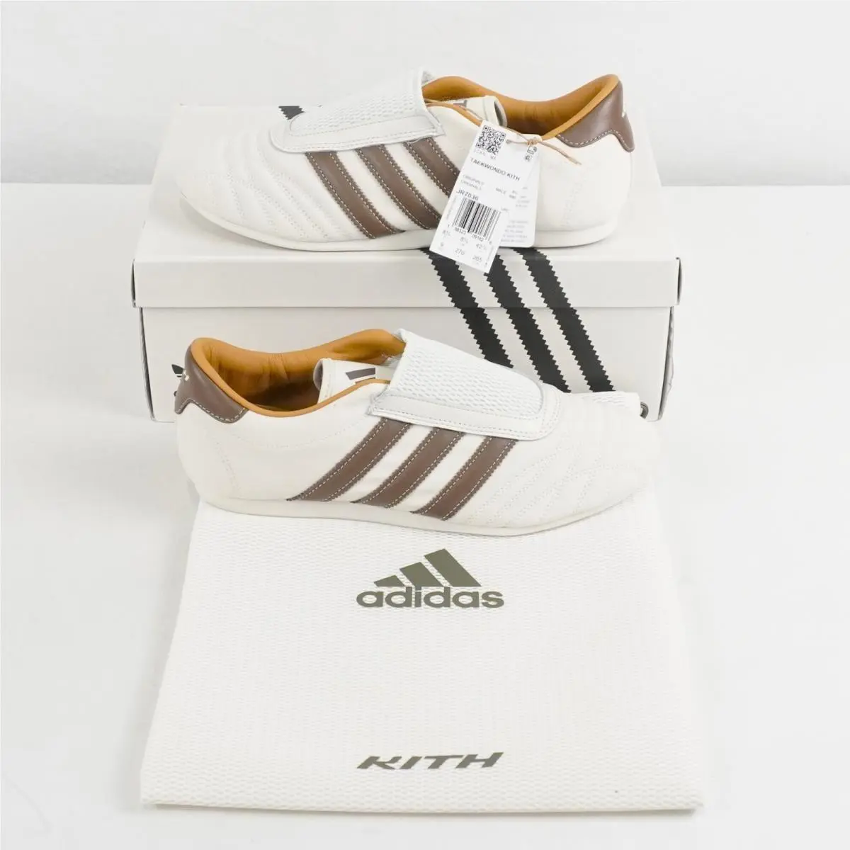 X Kith Taekwondo Sneaker In Natural Canvas/coffee - Men`s Size 9 JR7036 by Adidas
