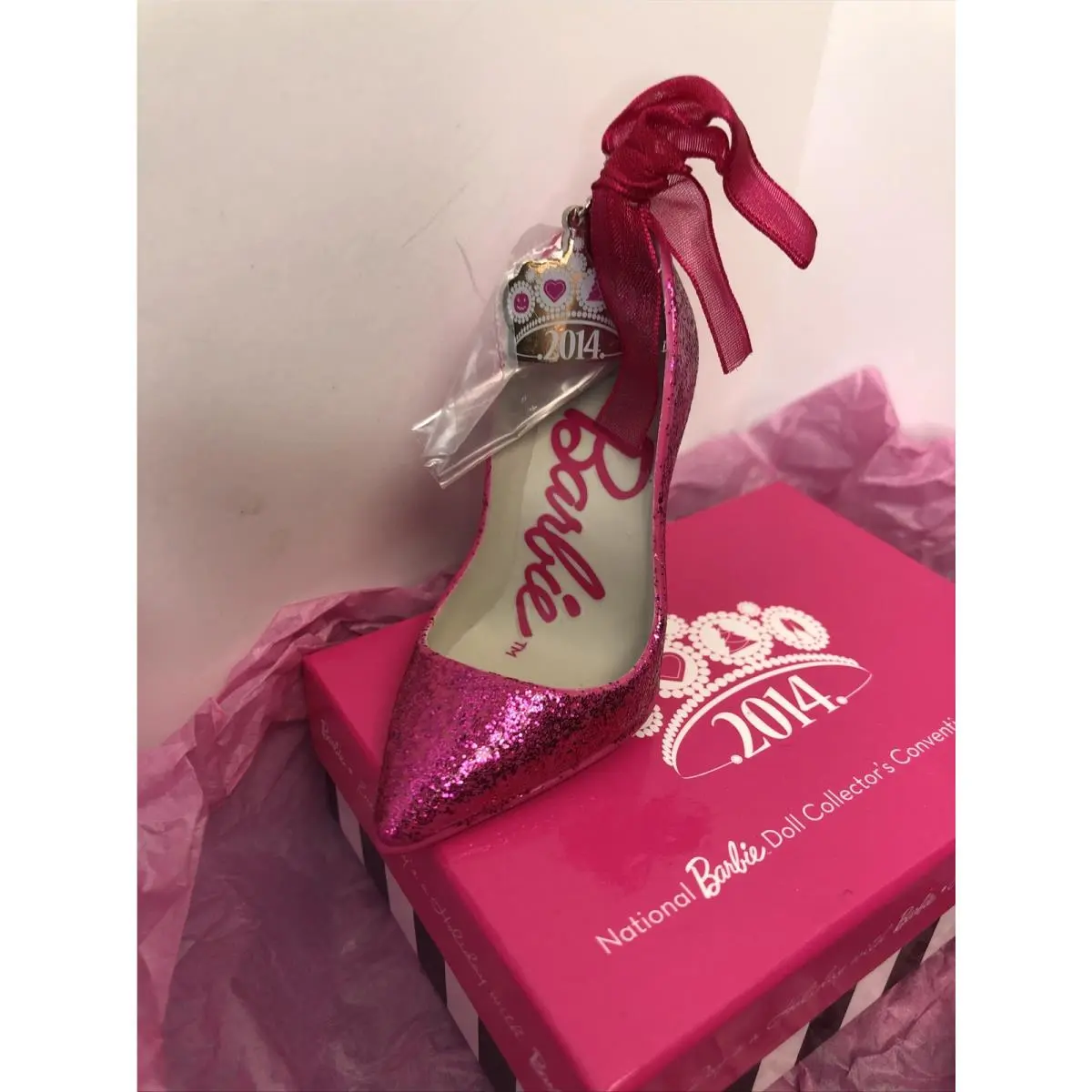 2014 National Barbie Doll Collector’s Convention Ornament Nashville Christmas R
