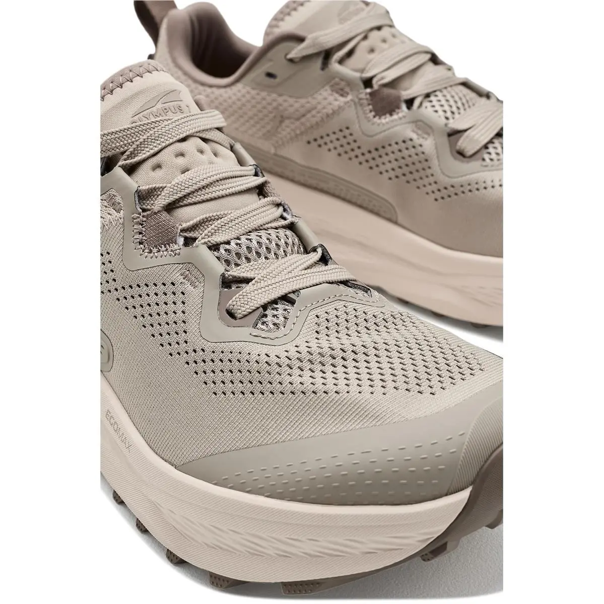 Altra shoes - Black/Black/Dark Shadow 25