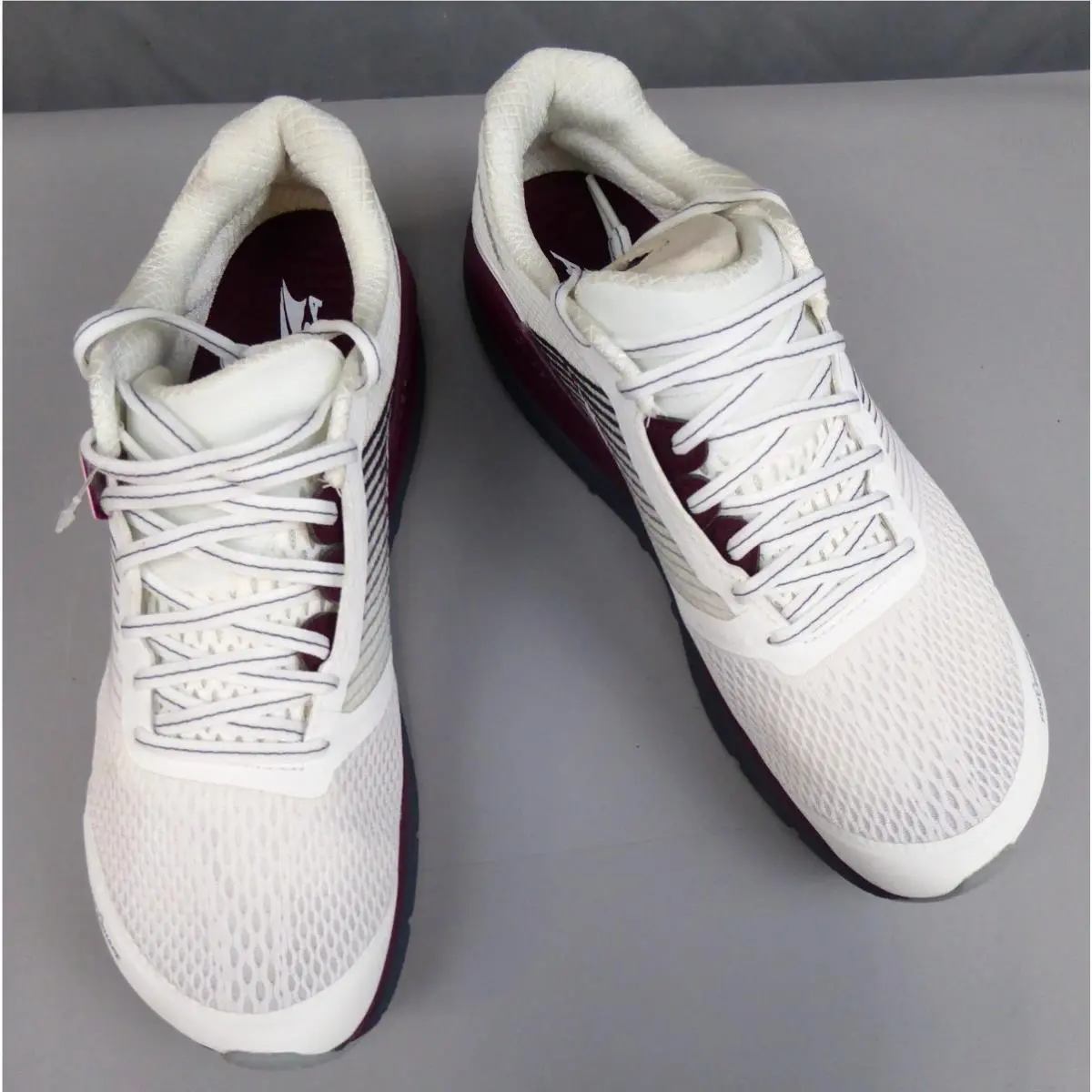 Altra shoes - Altra Provision 4 - Provision - Z8216 - White (UPC: 193391561455) 9
