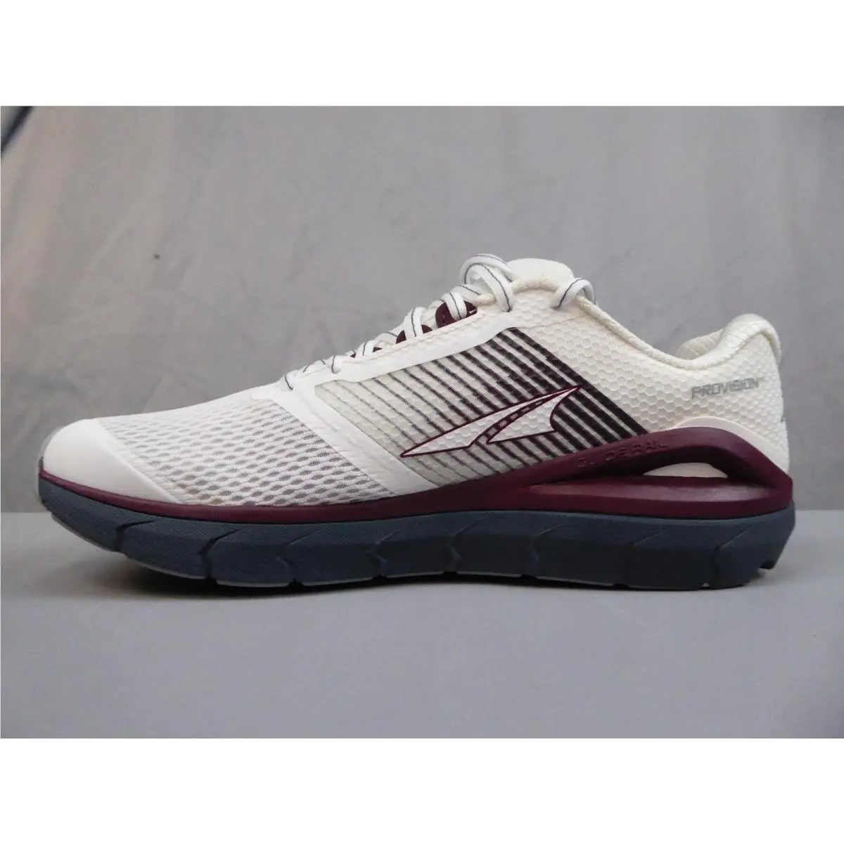 Altra shoes - Altra Provision 4 - Provision - Z8216 - White (UPC: 193391561455) 3