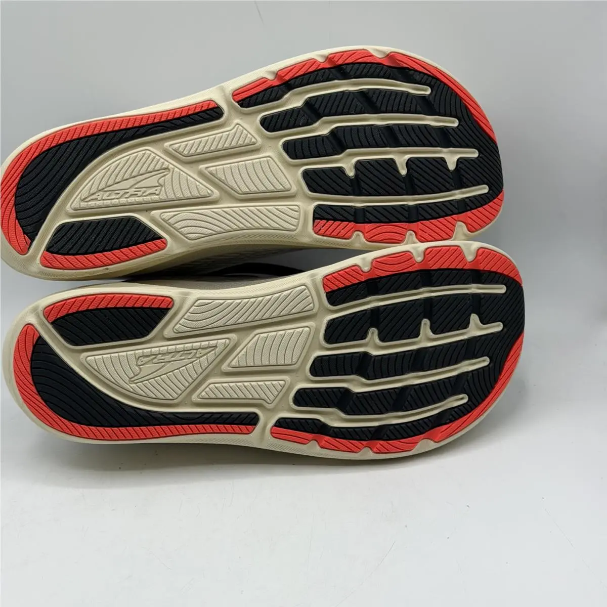 Altra shoes - Altra Torin - Torin - AL0A85QE224 - Gray 4