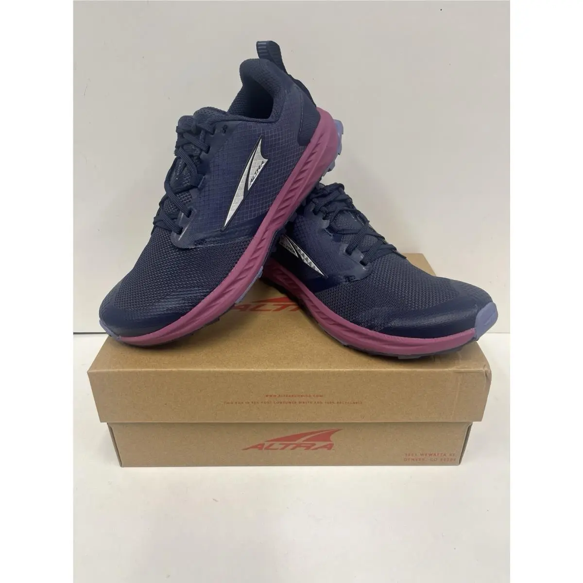 Altra Superior 7 -- Women`s Running Shoes -- -- Size 6.5