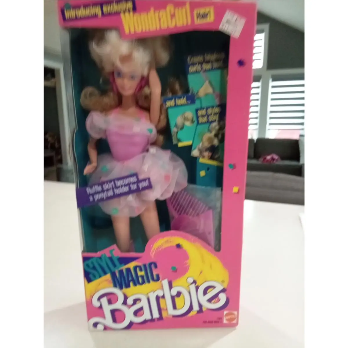Barbie Doll Wondracurl 1988 Vintage Mattel 1283 In Box