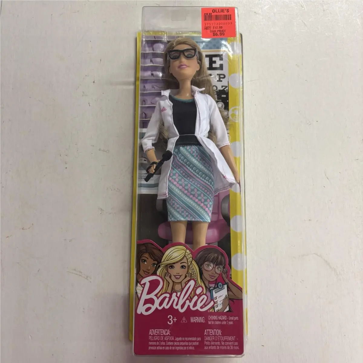 Mattel Barbie Careers Blonde Optometrist Eye Dr Glasses