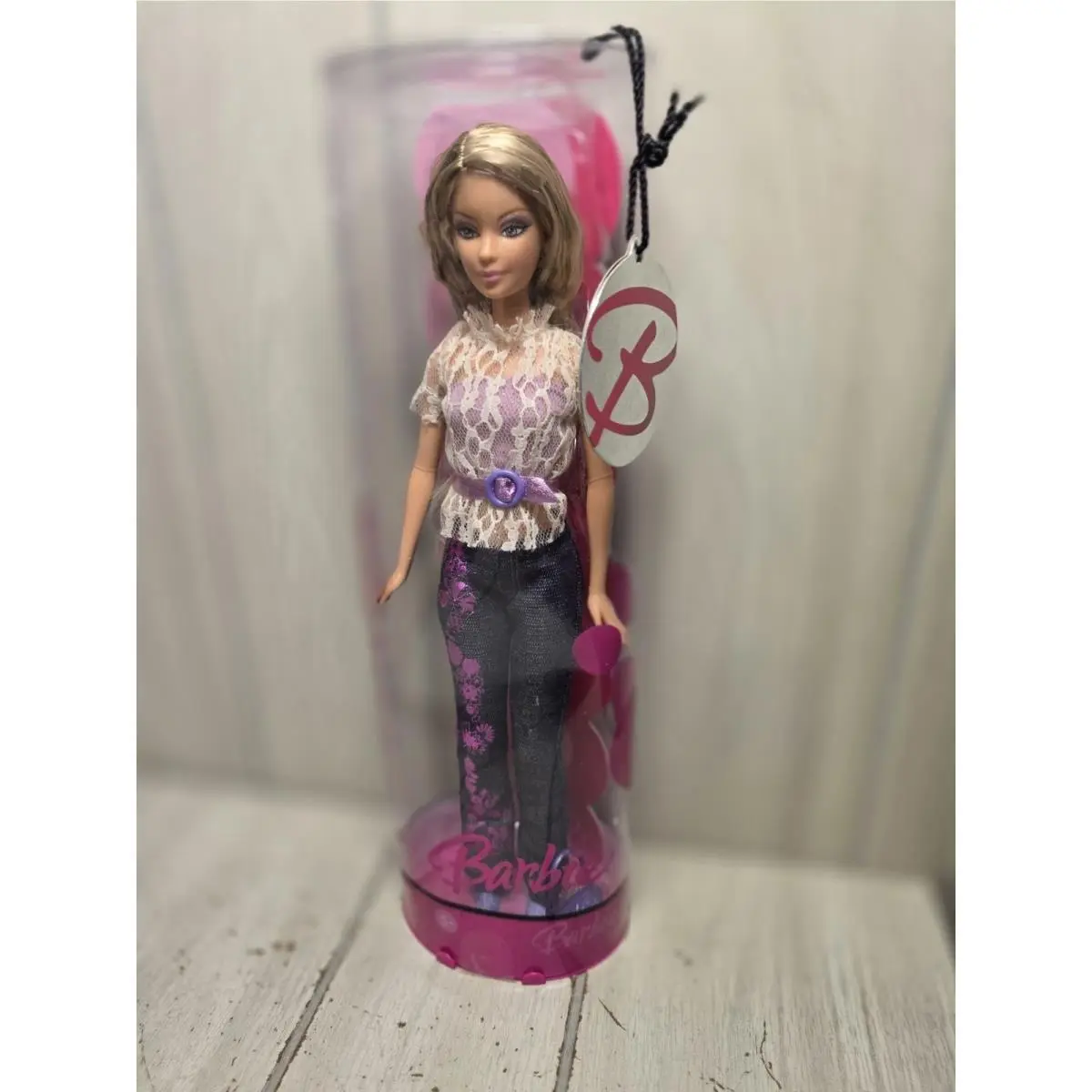 Vintage 2006 Barbie Fashion Fever J1407 Mattel Rare Nos
