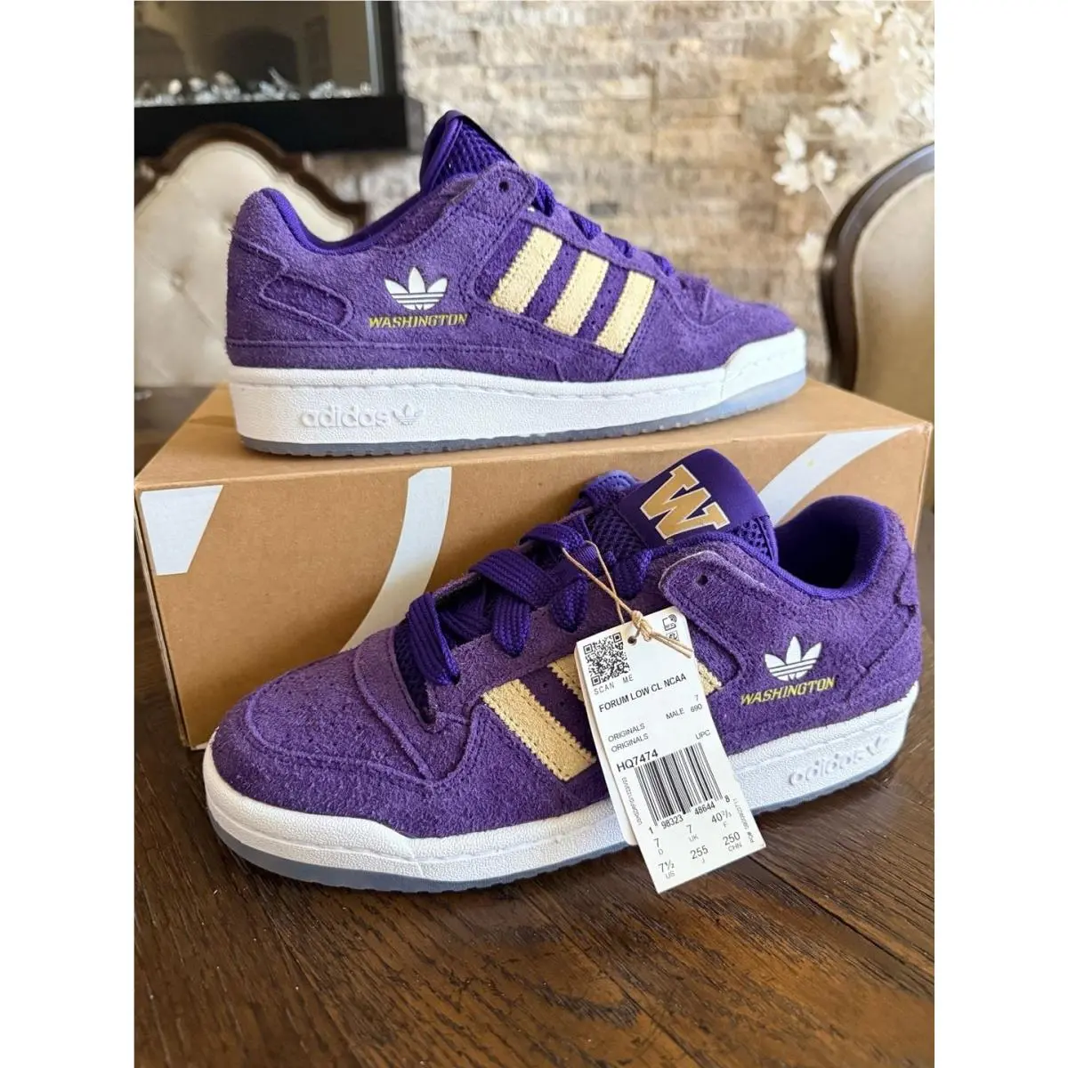 Adidas Forum Low CL Ncaa Washington Huskies Sneakers Sz 7.5 Men HQ7474