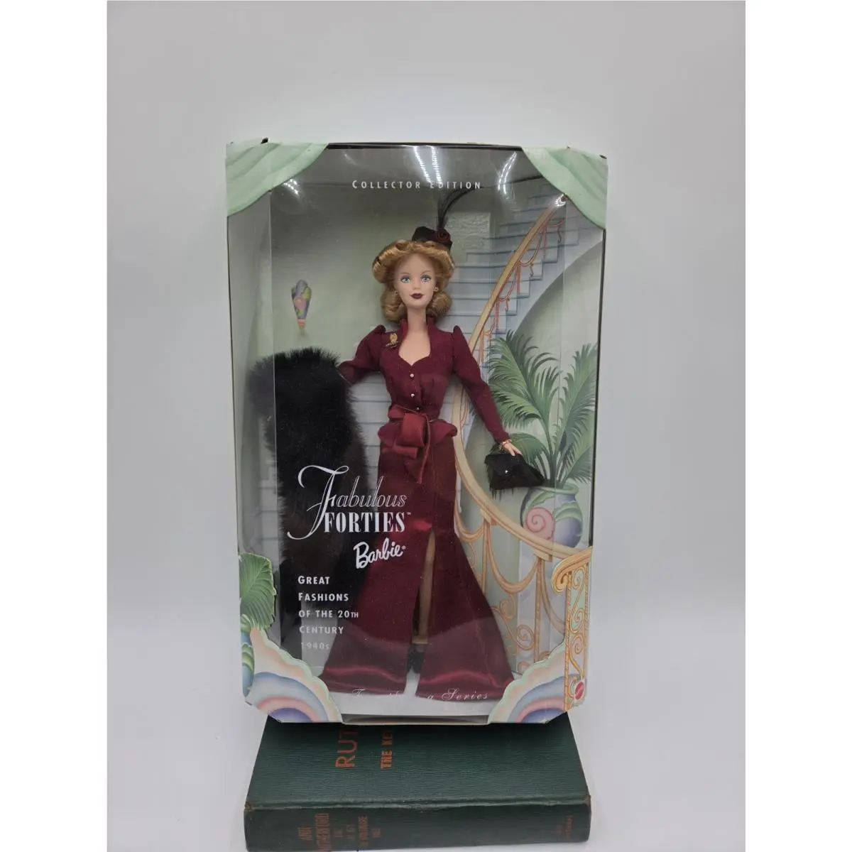 Barbie: Collector Edition 20th Century`s Great Fashion Fabulous Forties Doll