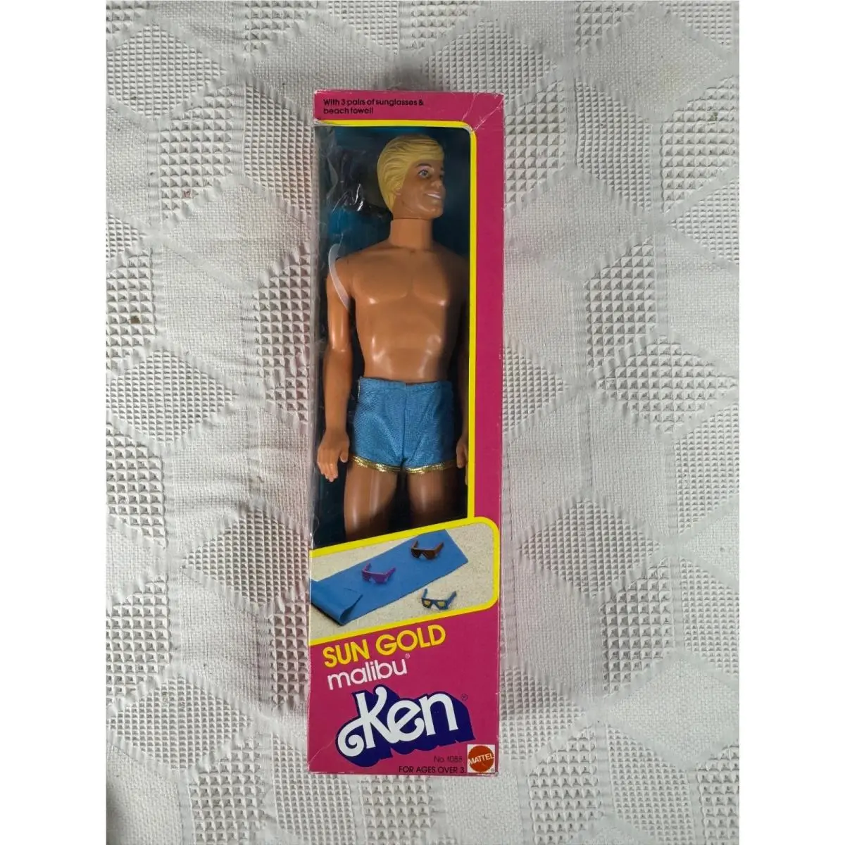 Sun Gold Malibu Ken Doll By Mattel Vintage 1983 with Sunglasses 1088