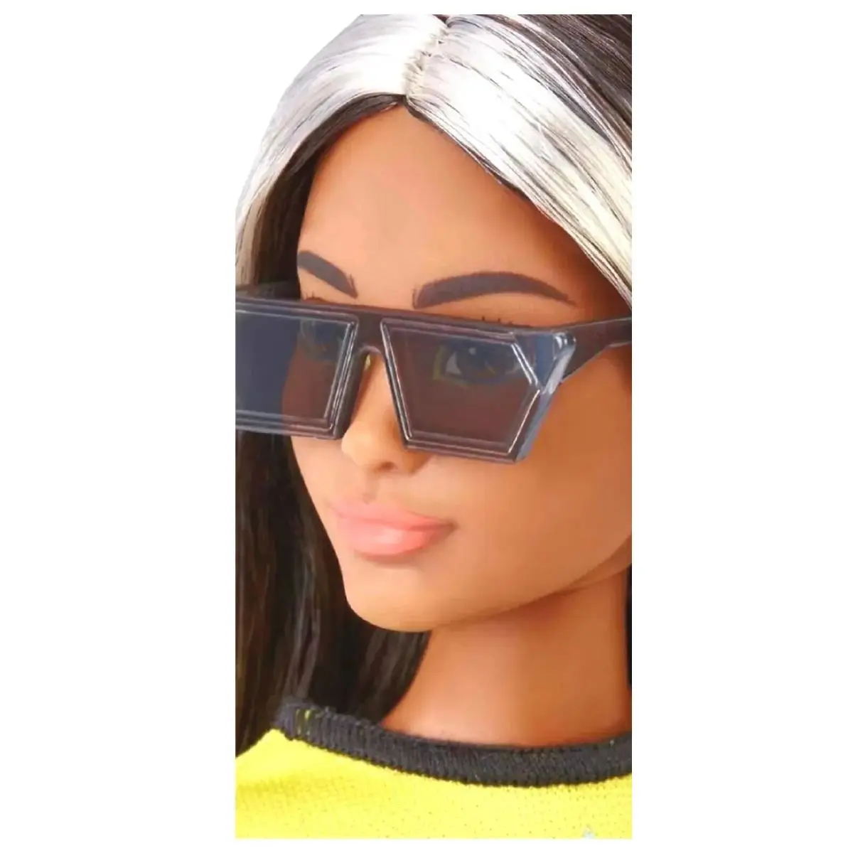 Barbie Fashionistas Plaid Checkered Dress Curvy Highlighted Hair Checkered Dress
