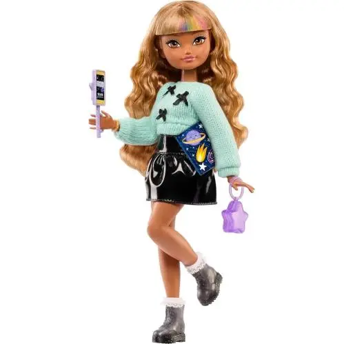 Barbie Dream Besties Zia Fashion Doll Wavy Brown Hair and Accessories Toy
