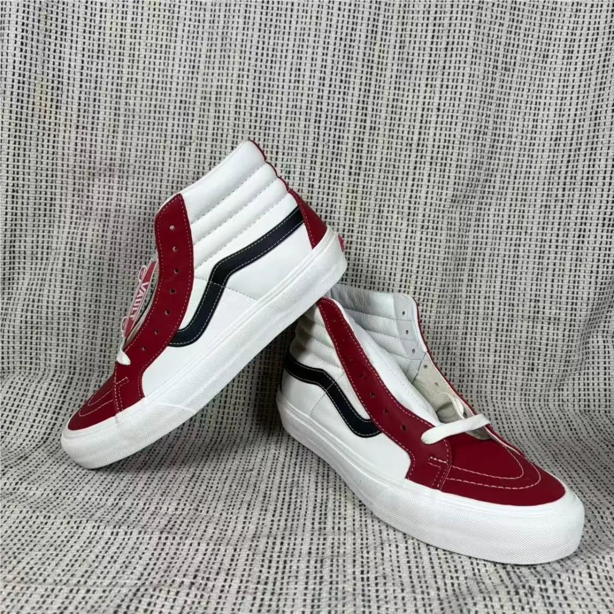 Vans shoes - VANS SK8-Hi Reissue - Reissue - VN0A4BVHXHT - Red 18