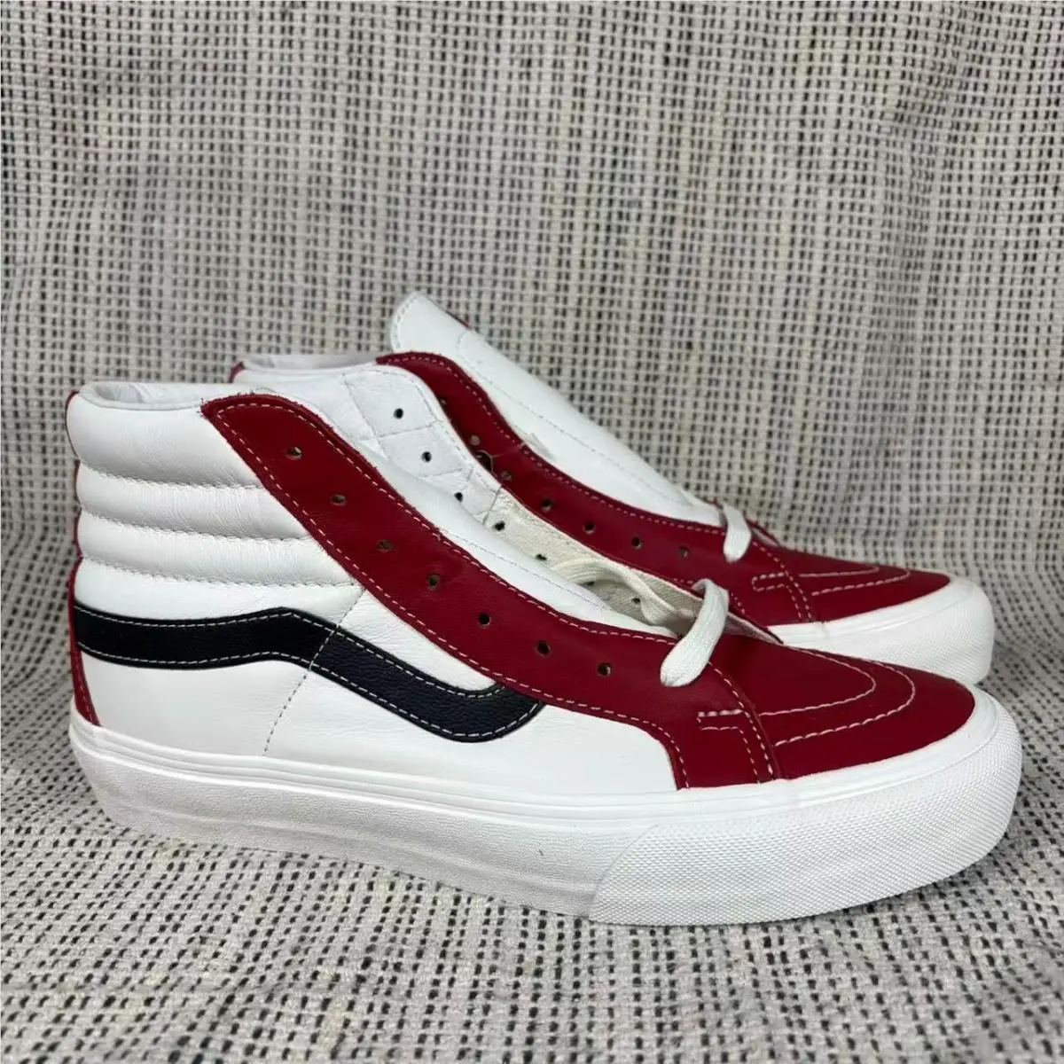 Vans shoes - VANS SK8-Hi Reissue - Reissue - VN0A4BVHXHT - Red 23