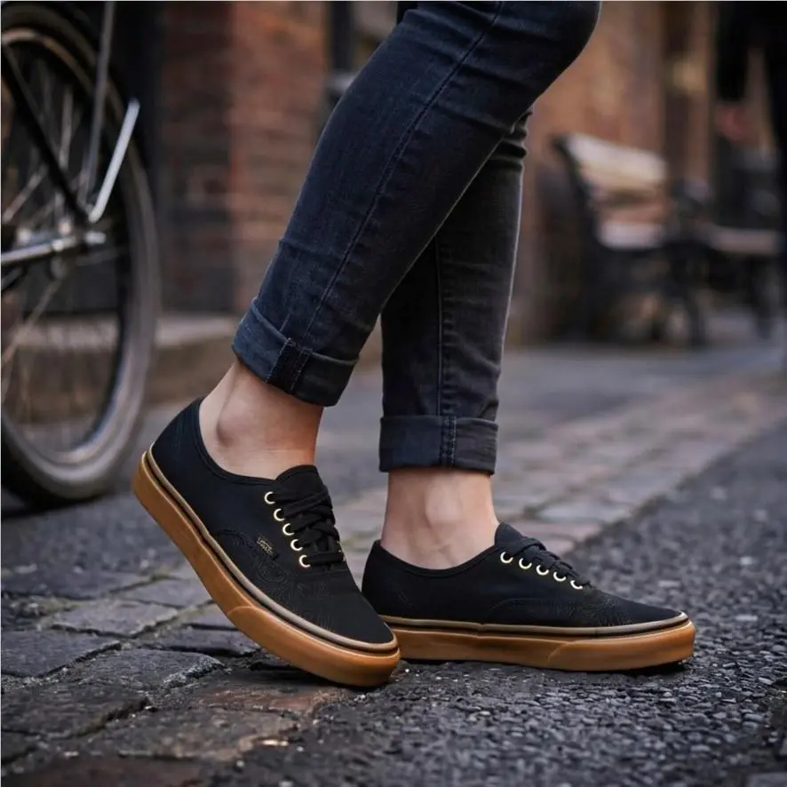 Authentic Womens Size 5.5 Black Canvas Gum Bottom by Vans