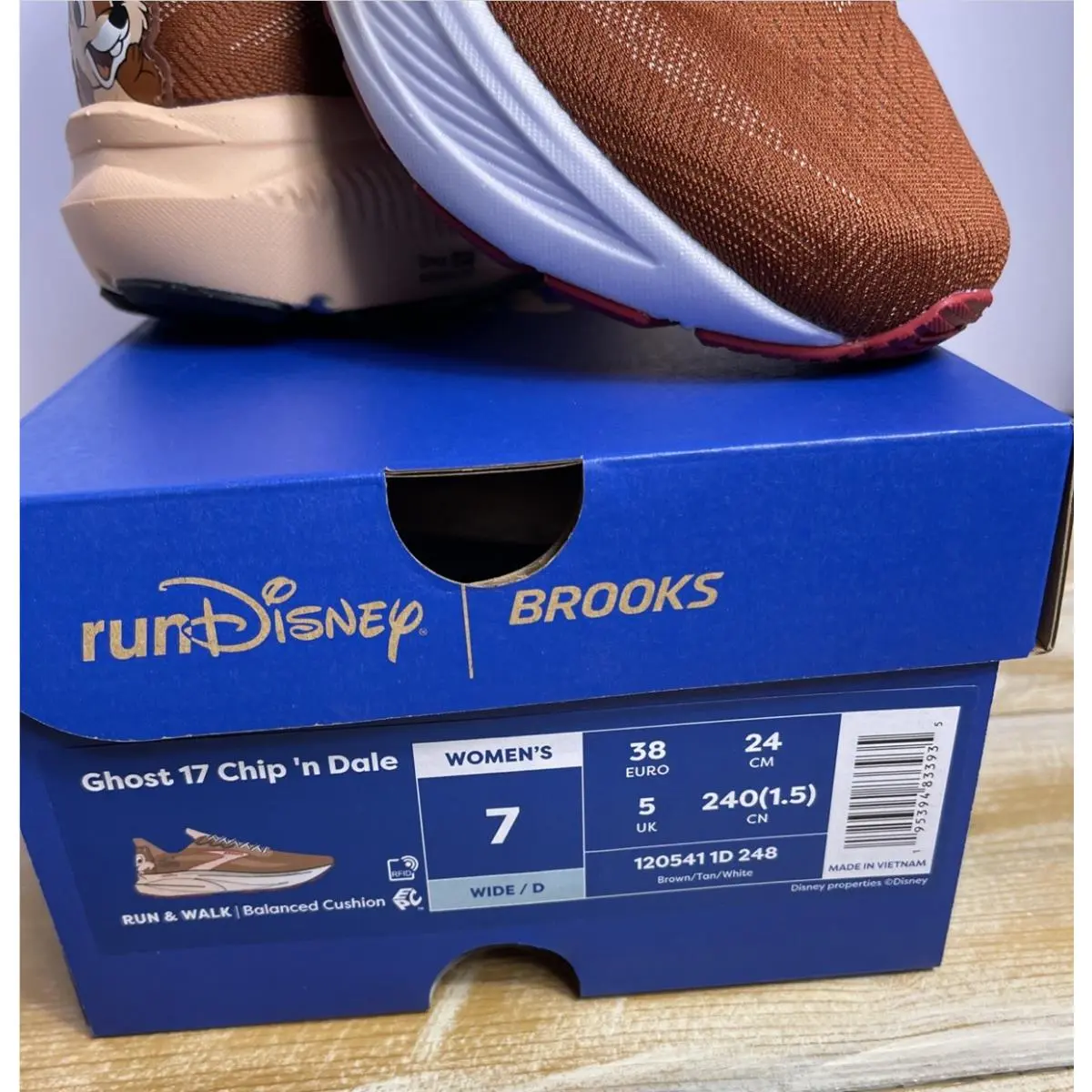 Brooks shoes - Chip N Dale - Chip Dale - Brown 8