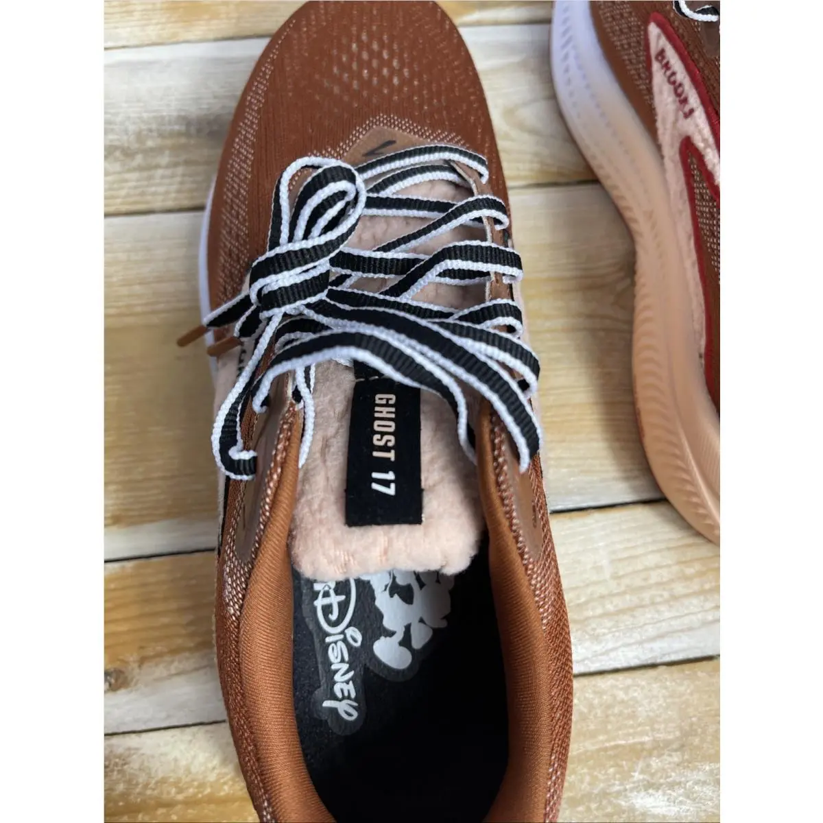 Brooks shoes - Chip N Dale - Chip Dale - Brown 5