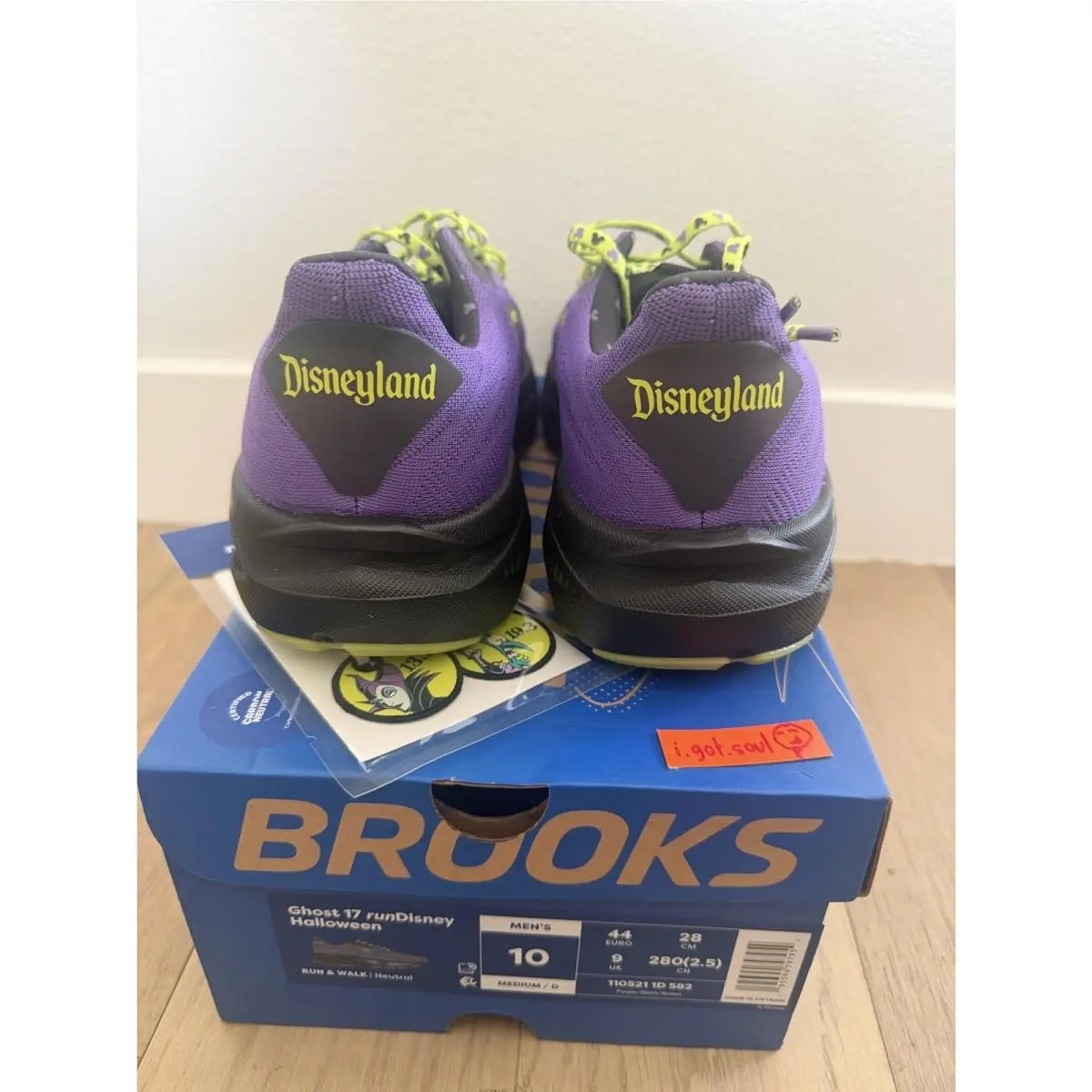 Brooks shoes - Brooks Ghost 17 runDisney Halloween - 110521-1D-582 - Purple (UPC: 195394797954) 2