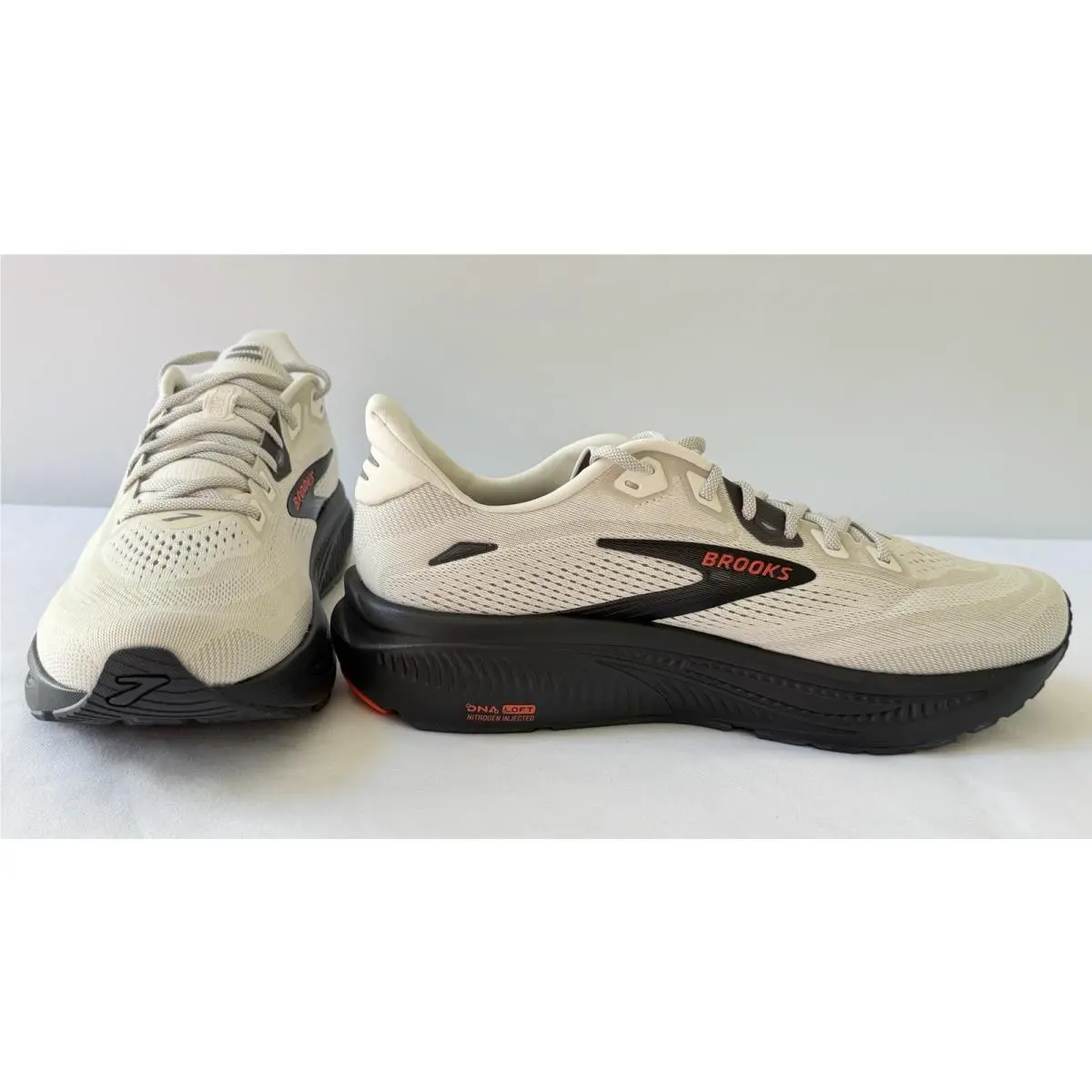 Brooks shoes - GHOST 18 - GHOST - coconut pearl tigerlily 4
