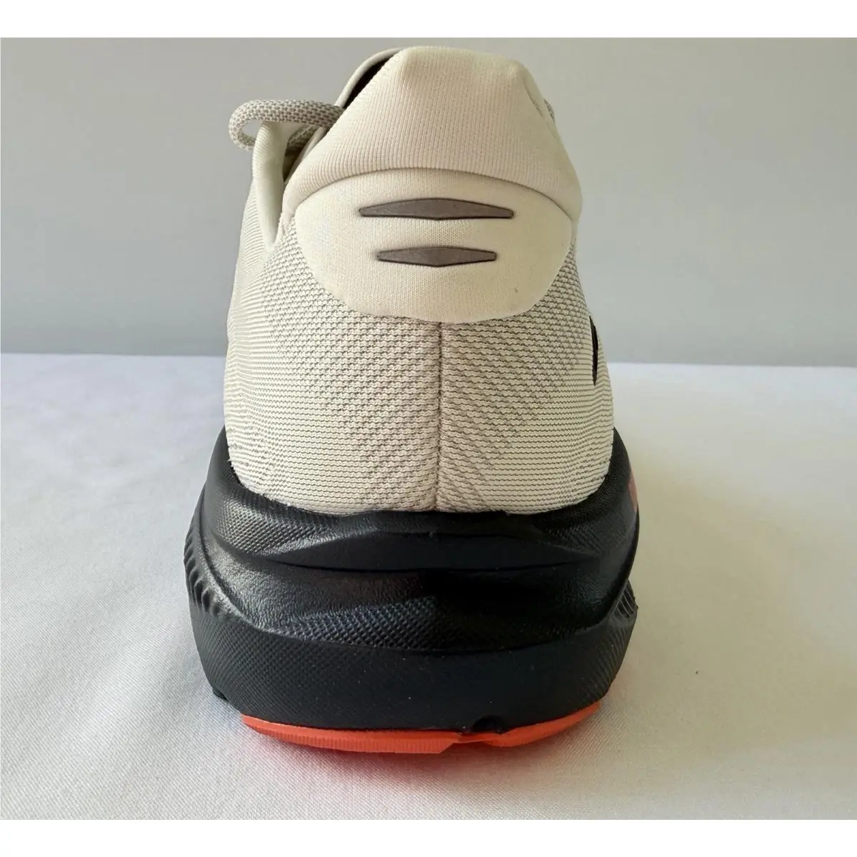 Brooks shoes - GHOST 18 - GHOST - coconut pearl tigerlily 6