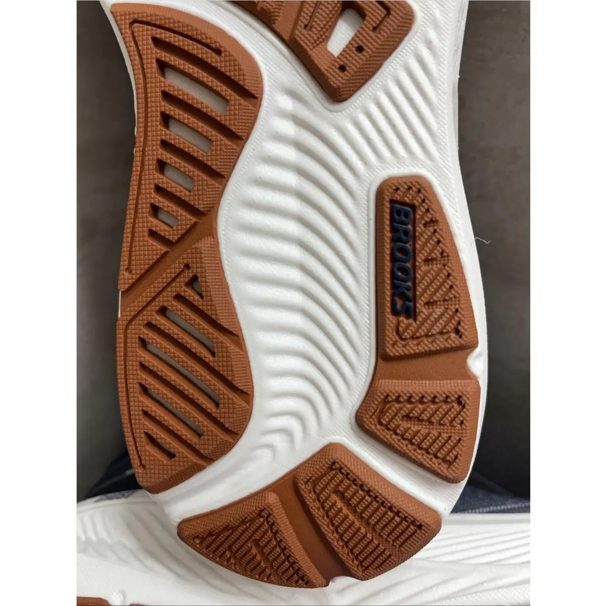 Brooks shoes - Brooks Ghost 18 - Ghost - 1104931D429 - gray / blue 11