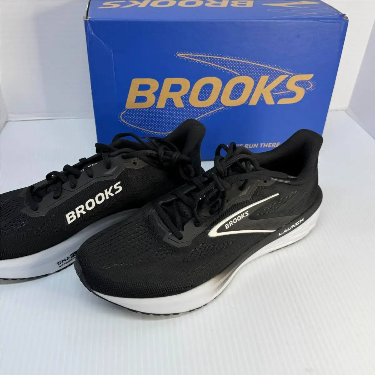 Brooks shoes - Brooks Women`s Launch 12 - Launch - 1203371B286 - Black 3