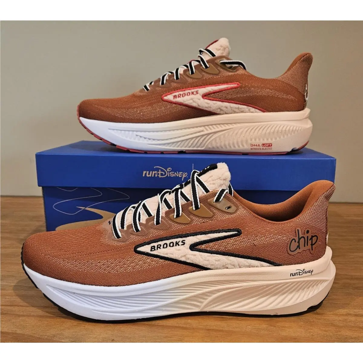 Brooks shoes - Brooks Ghost - Ghost - 110554 1D 248 - Brown (UPC: 195394830972) 0