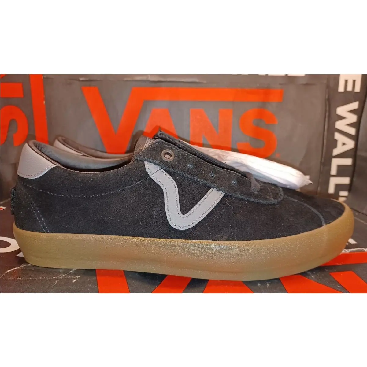 Men`s 7 Skate Sport Pop Cush Black/gum Skate Shoes VN0A5HEKB9M by Vans